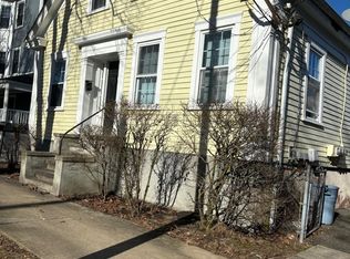 262 Wood St #2, Bristol, RI 02809