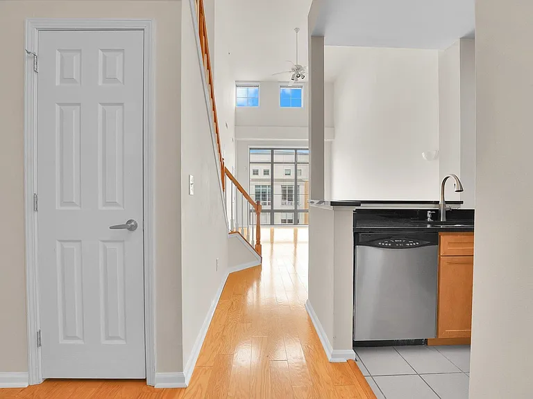 26 Avenue At Port Imperial #438 — Photo 9