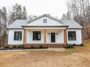 3858 Old Ridge Rd, Farmville, VA 23901