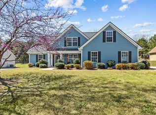 1111 Whispering Lakes Dr, Madison, GA 30650