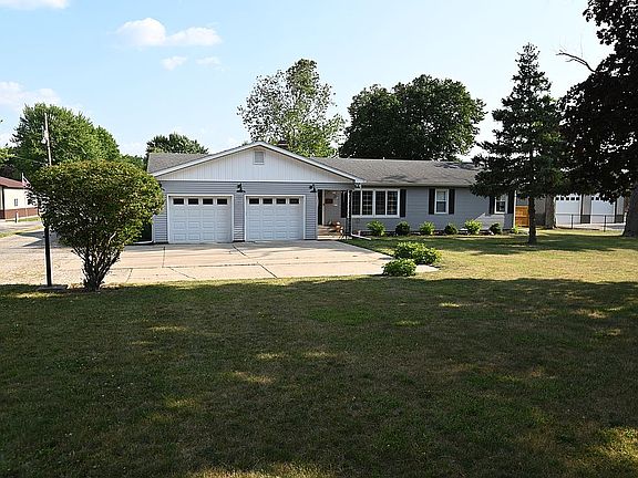 3rd image of 540 Poland Rd