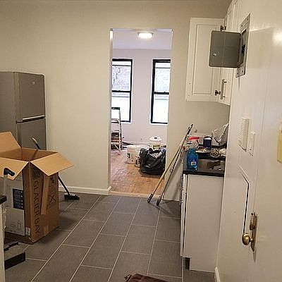 3rd image of 332 E 77th St APT 5