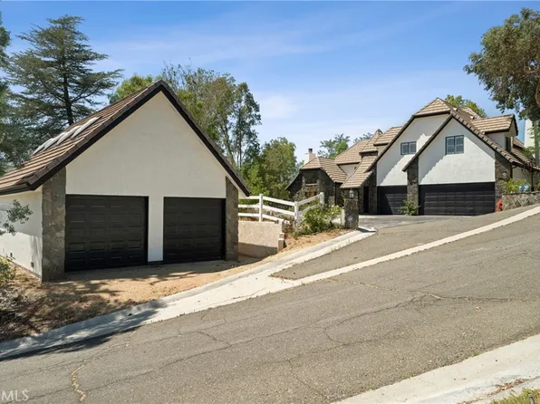 16161 Sky Ranch Rd, Santa Clarita, CA 91387