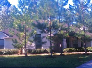 625 Kings Ct, Dickinson, TX 77539