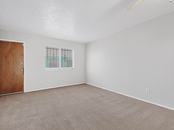 4th image of 12609 Copperwood Dr NE