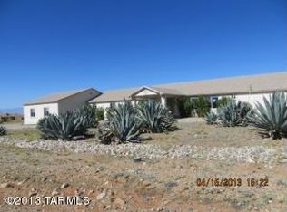 700 N Solar Dr, Vail, AZ 85641