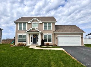 6530 Rebecca Rd, Lockport, NY 14094