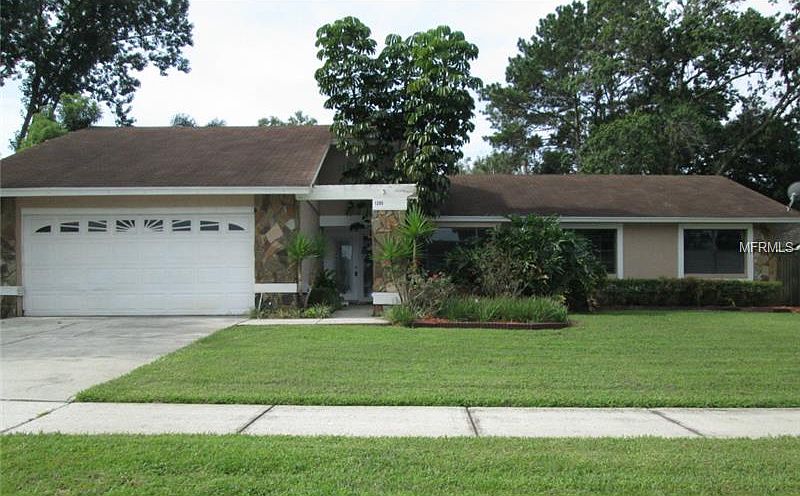 1st image of 1205 Sandalwood Dr