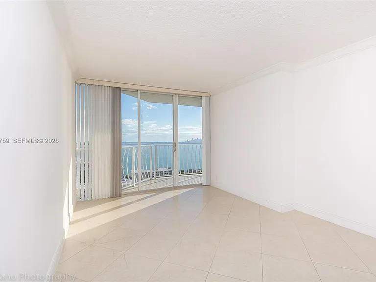 7601 E Treasure Dr #2406 — Photo 16