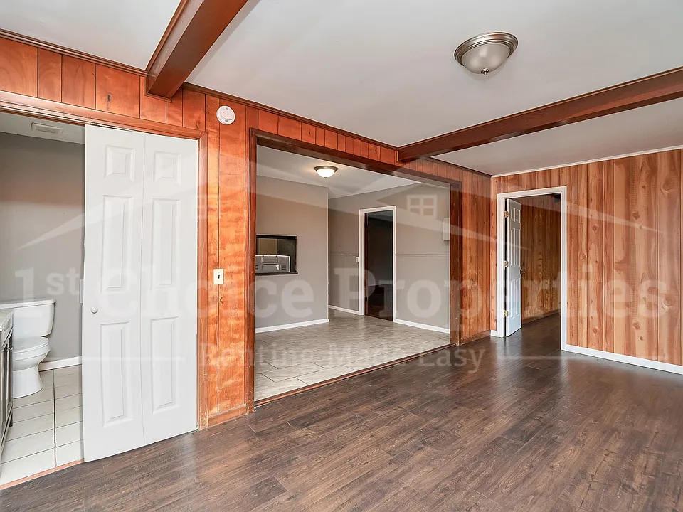 305 Rose Hill Rd