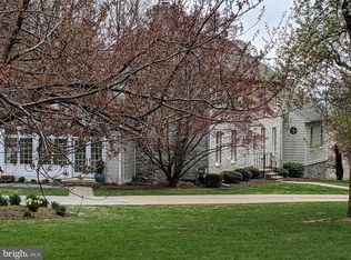 7329 Parkview Dr, Frederick, MD 21702