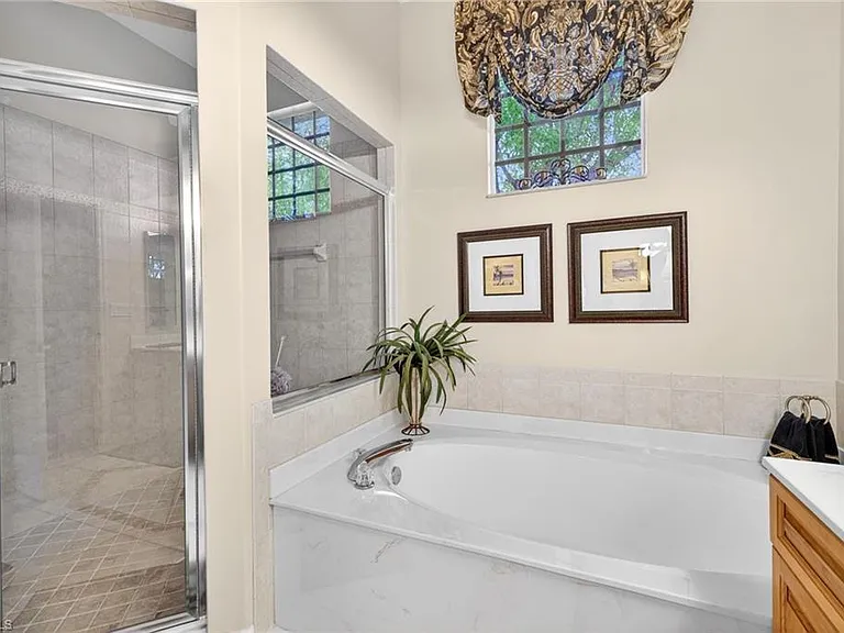 9550 Cedar Creek Dr — Photo 16