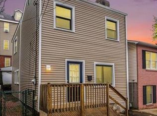 2808 Edwards Way, Pittsburgh, PA 15203