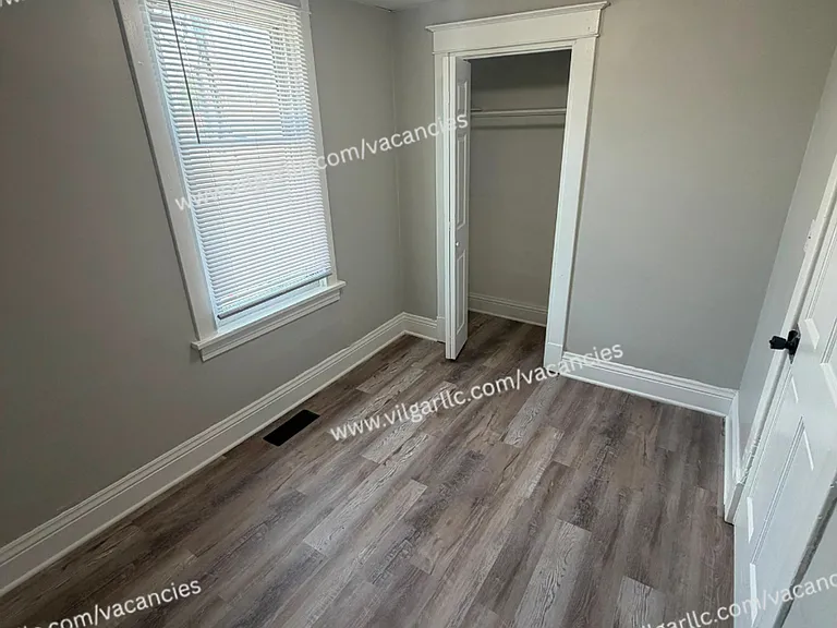 1007 Becker St — Photo 19
