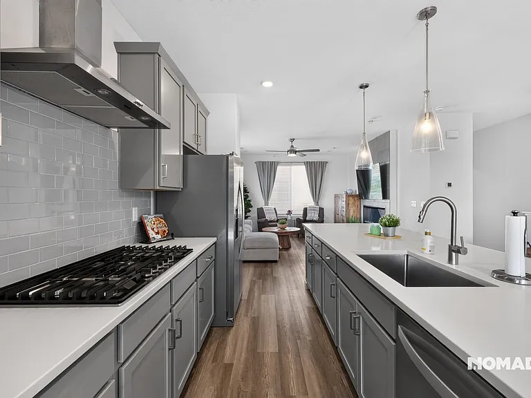 9695 Browns Peak Cir — Photo 4