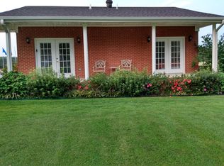 2653 Central Academy Rd, Batesville, MS 38606