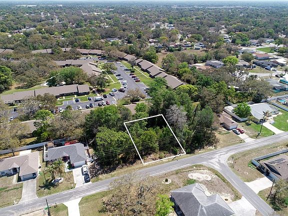 2nd image of 1 Tomahawk Ave