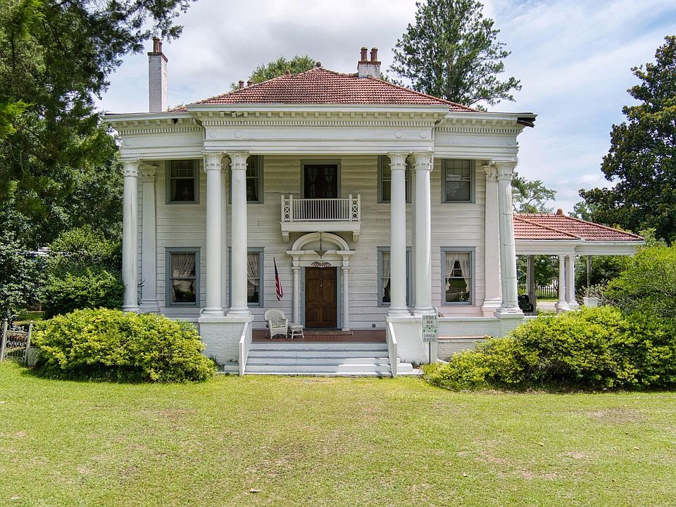 1st image of 626 Hagood Ave