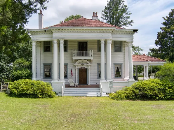 626 Hagood Ave, Barnwell, SC 29812
