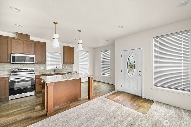 4th image of 4672 Birch Bay Lynden Road #83