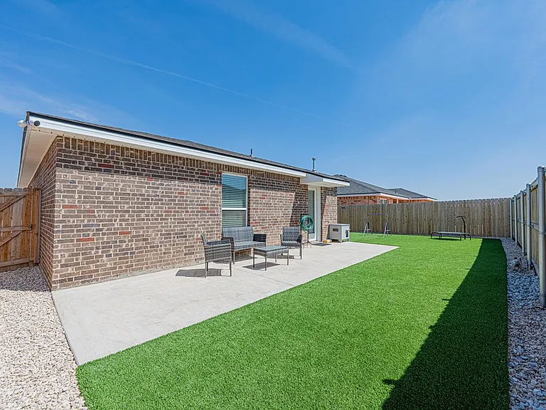 2808 Lighthouse Rd — Photo 40