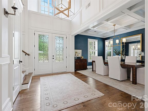 5th image of 2082 Tatton Hall Rd
