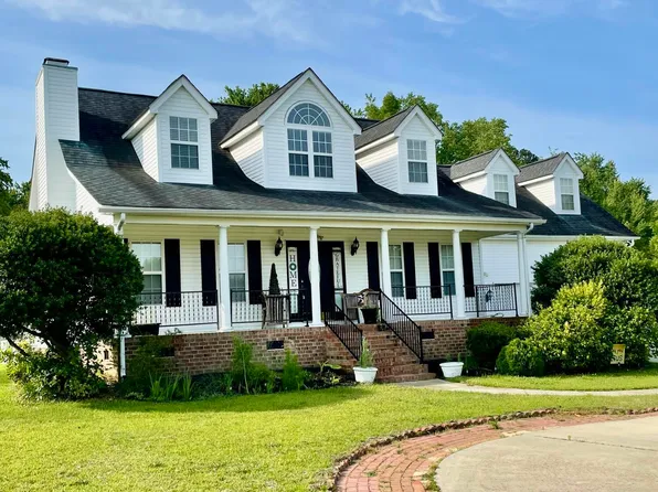 100 Blackberry Creek Dr, Willow Spring, NC 27592