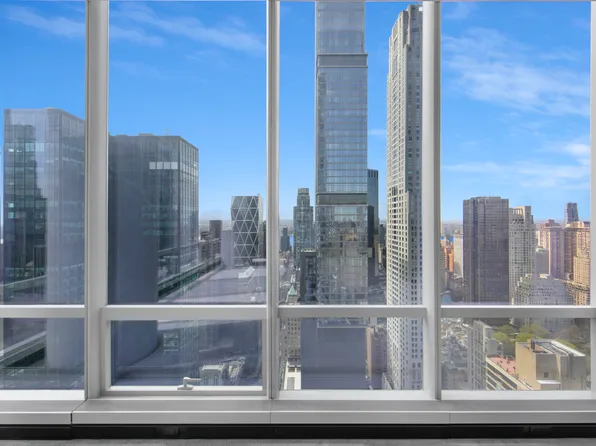 157 West 57th Street image 15 of 27