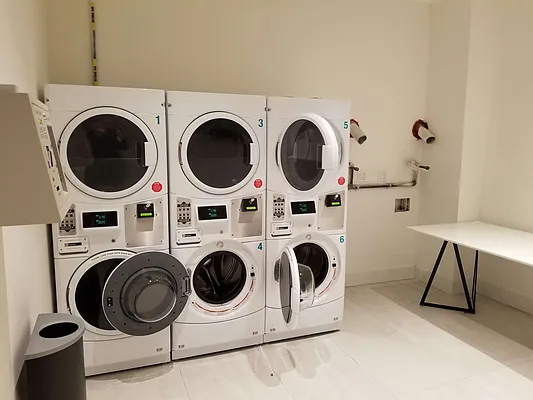 Rented by Nooklyn NYC LLC | media 69