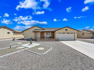 8261 E Fay Ave, Mesa, AZ 85208