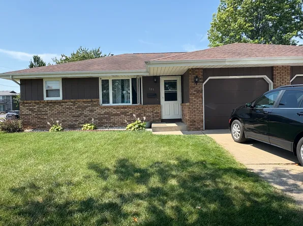 105 N Arch St, Janesville, WI 53548