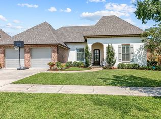 103 Captain Rick Dr, Youngsville, LA 70592