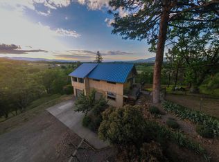 345 Carmen Rd, Talent, OR 97540