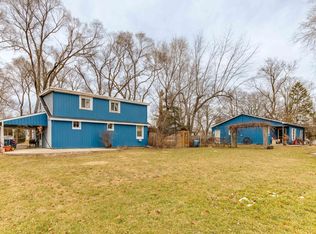 3429 Cheyenne Rd, Gurnee, IL 60031