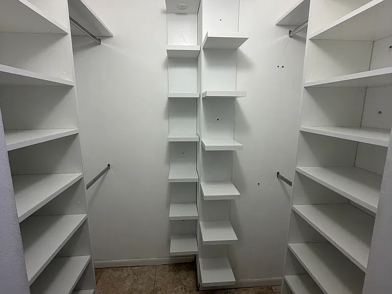 7601 E Treasure Dr #2121 — Photo 24