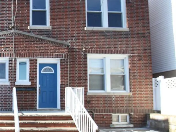 210 Day Ave, Cliffside Park, NJ 07010