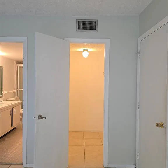 4158 Inverrary Dr #104 — Photo 33