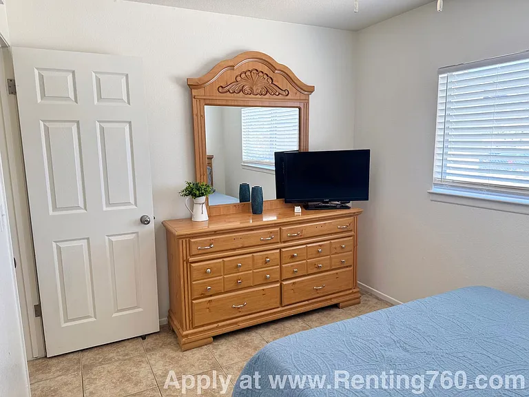 6372 Cahuilla Ave — Photo 13