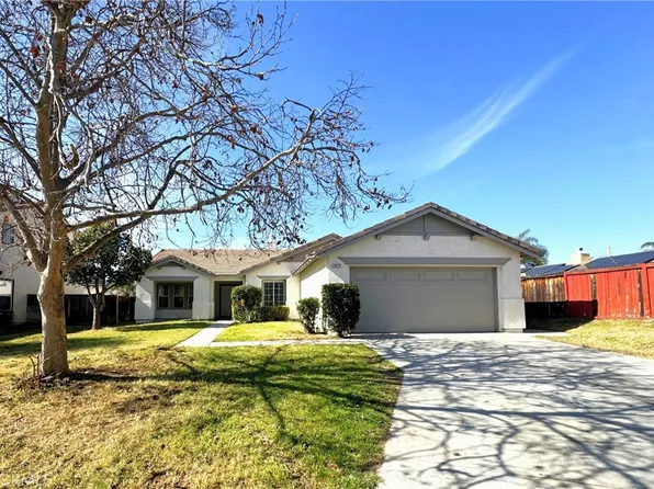 2070 Dayflower Ct, Perris, CA 92571