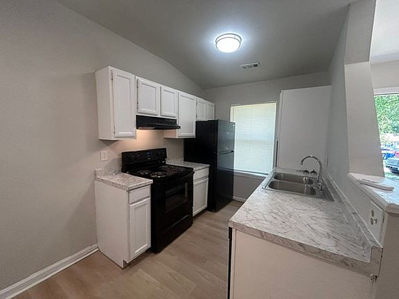 2nd image of 1909 Peach Creek Ct APT D