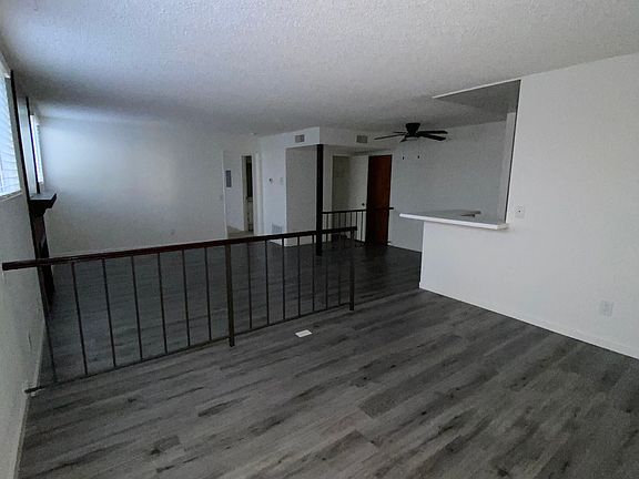 4th image of 4452 Ensign Ave APT 105