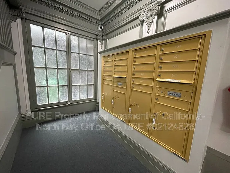 1300 Sacramento St #306 — Photo 9