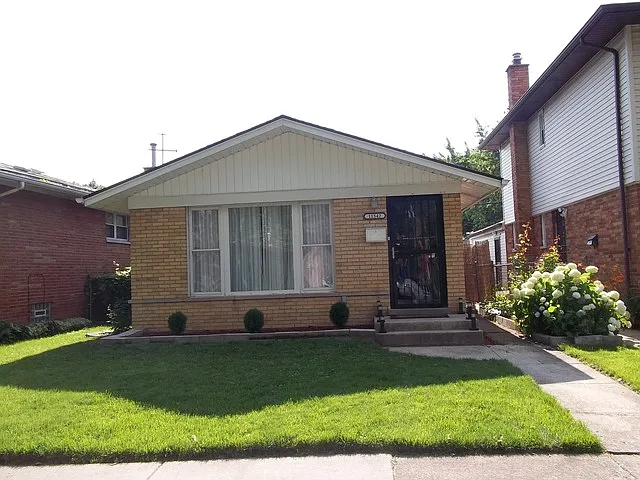 11542 S Laflin St #Hse photo 1