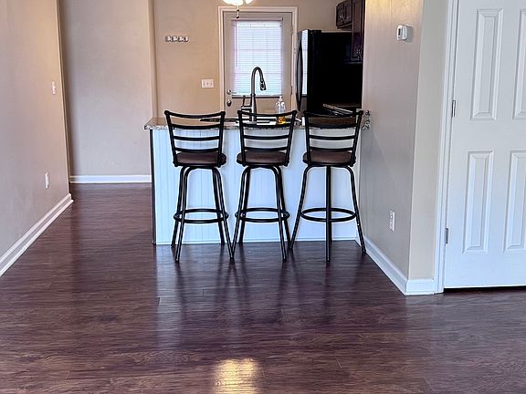 5th image of 11 Tall Grass Ln #11