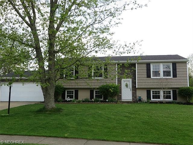 1st image of 910 Meadow Gtwy