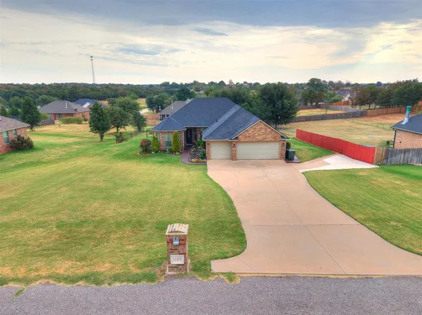 11456 Coyote Run, Guthrie, OK 73044