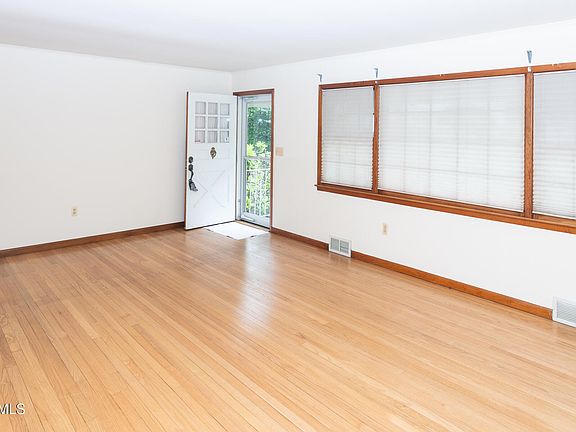 2nd image of 161 E Washington Avenue
