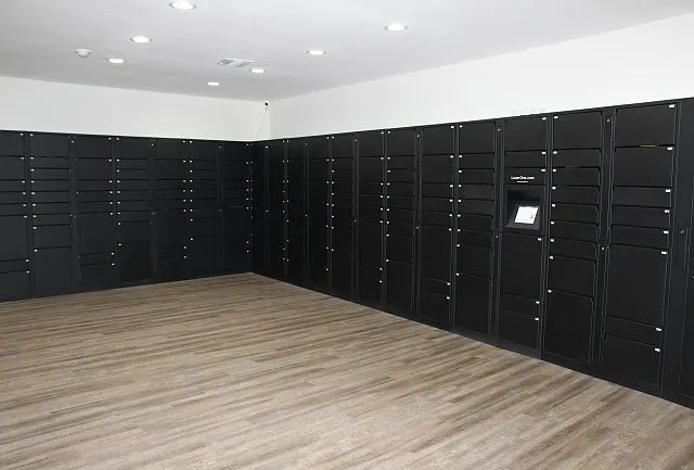 Luxer One Package Room