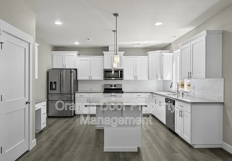18311 SE 248th St — Photo 11