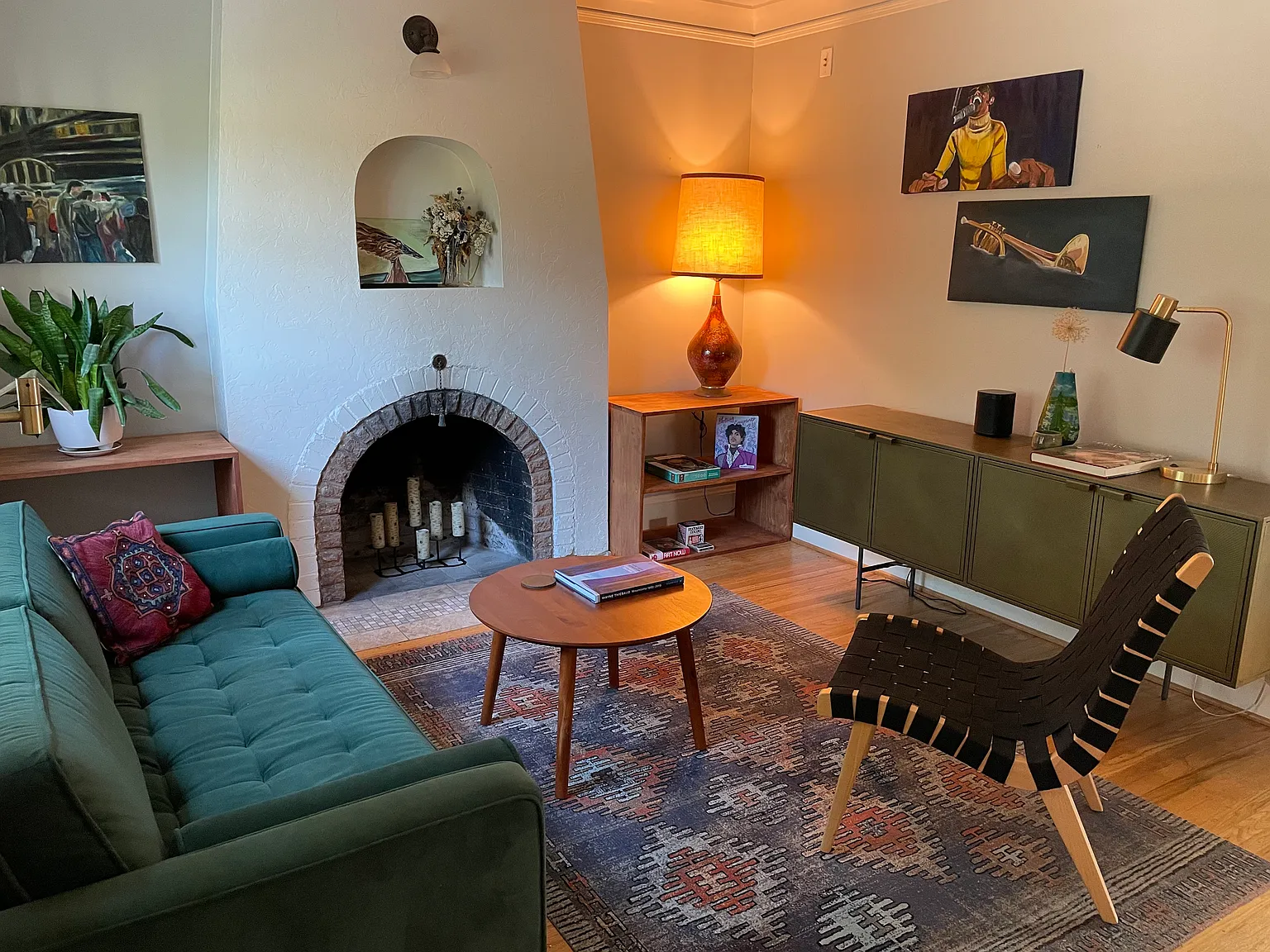 3 bed, 1227 sqft, $3,300 — Photo 1